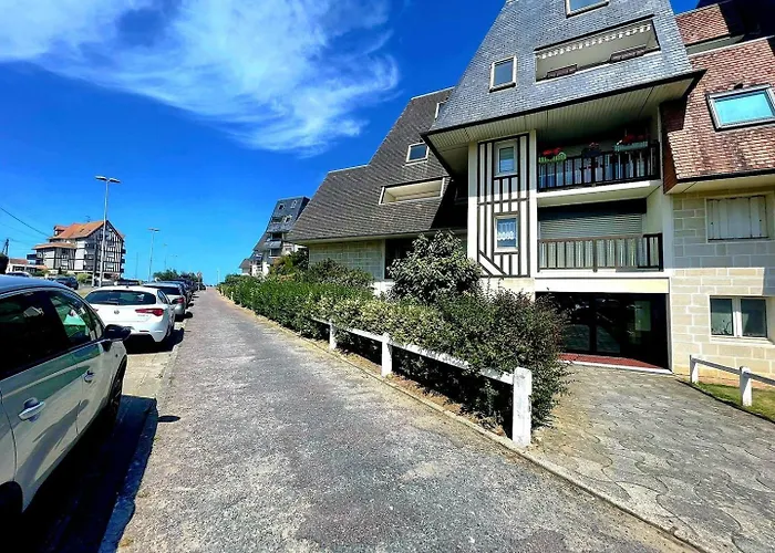 L'albatros - F2 A * Cabourg